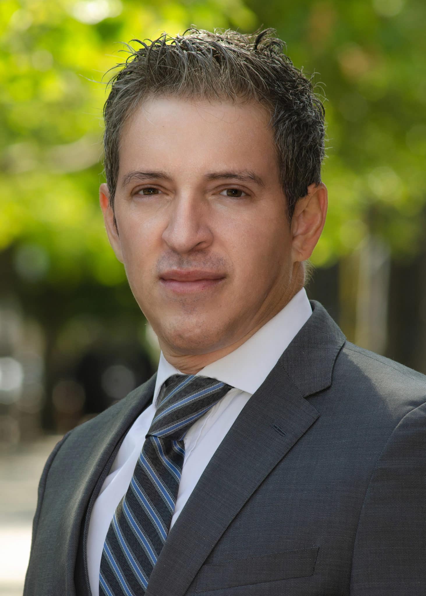 Raphael Castillo, MD Ophthalmologist